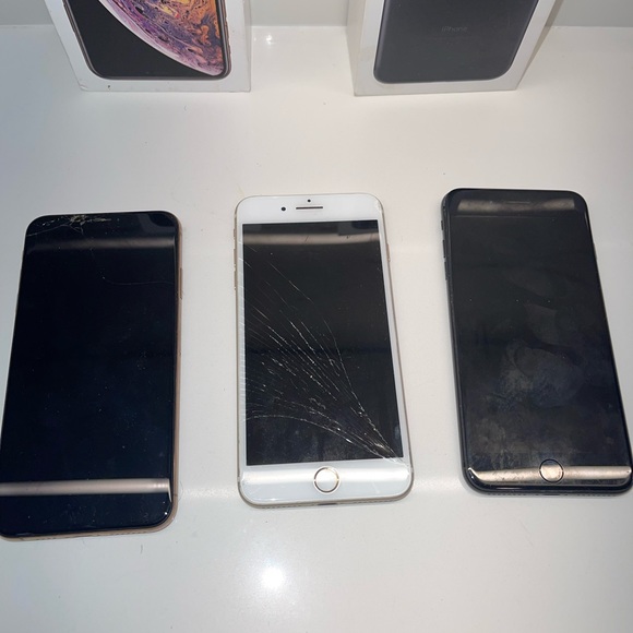 Apple Cell Phones & Accessories 3 Broken Iphones Selling For Parts